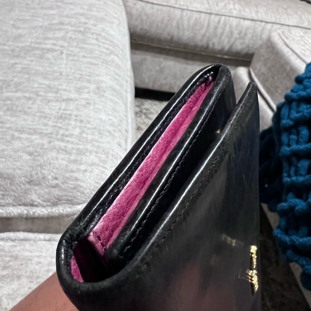 Miu Miu Black Wallet with Gold Chain - Picture 5 of 14